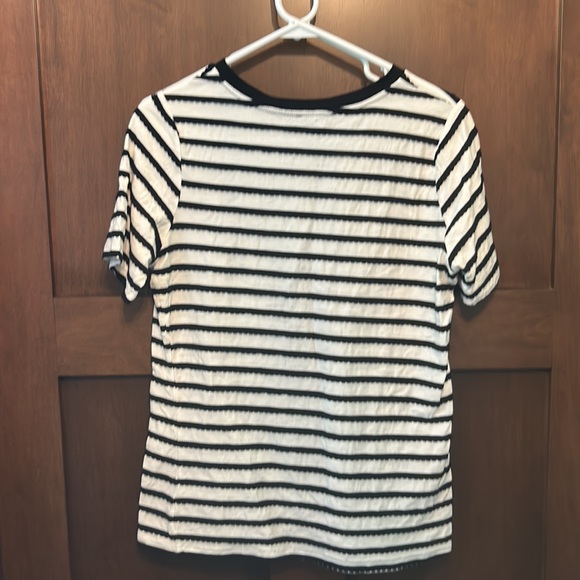 Scalloped Stripe Short Sleeve Tee - Picture 2 of 6